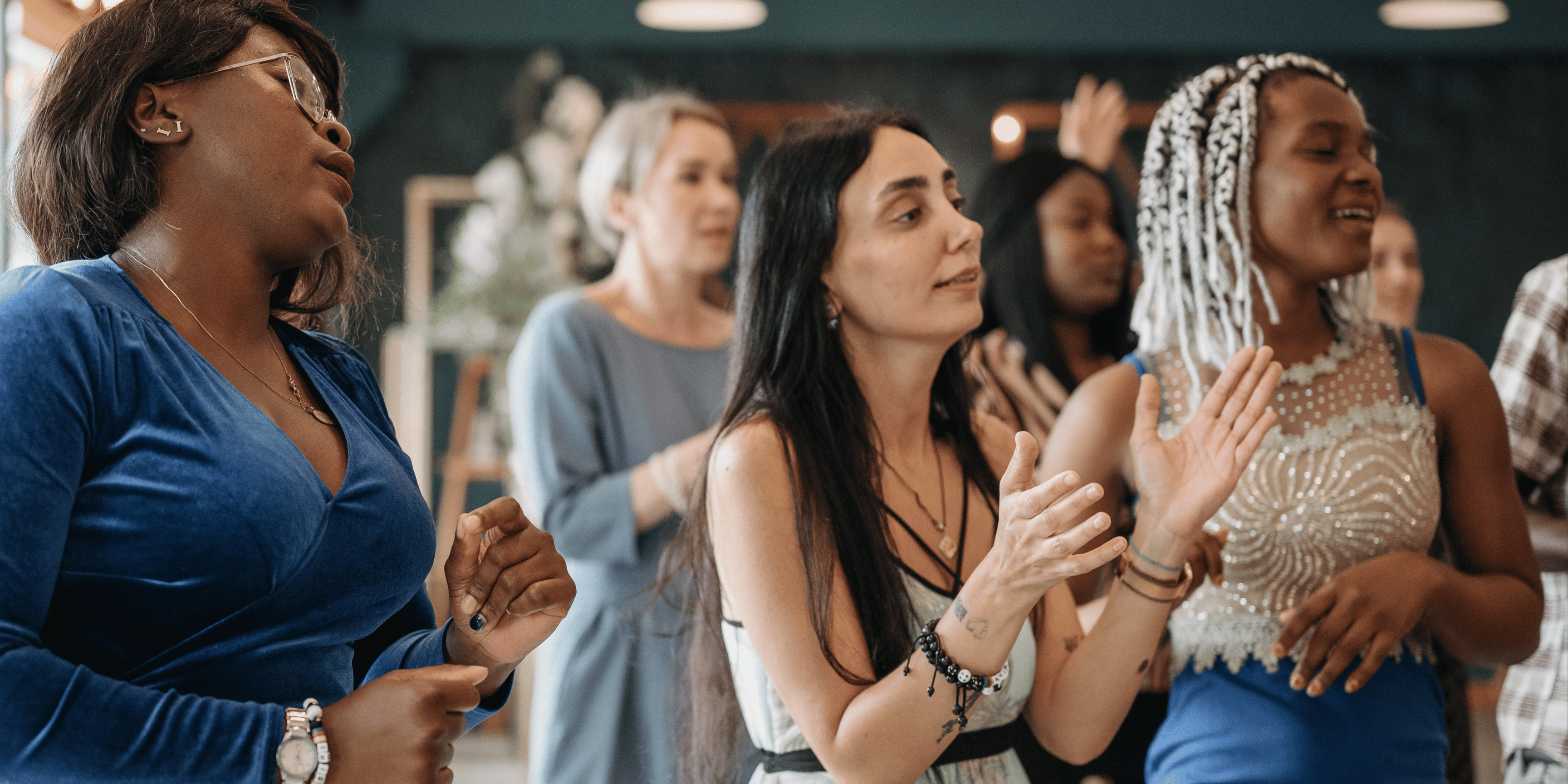 Don't stop singing because of hearing loss, get help at Meadows & Wood